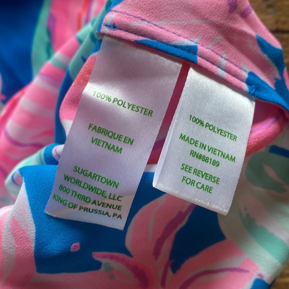 NWT Lilly Pulitzer top - size small - Picture 4 of 6